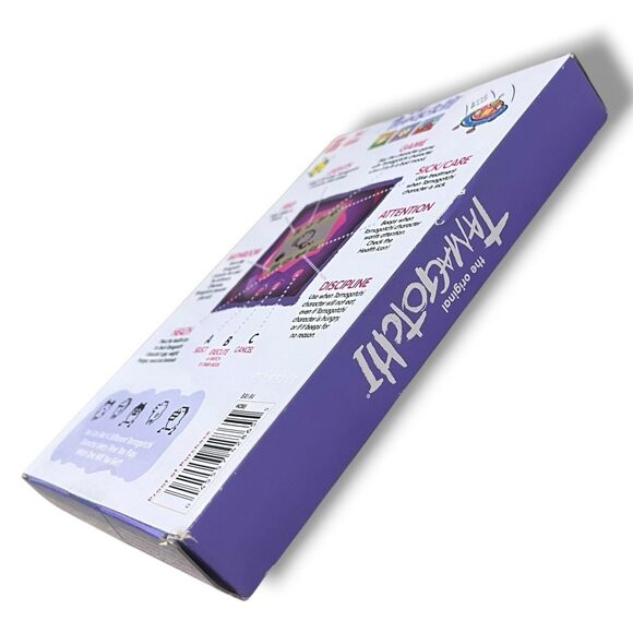 Tamagotchi The Original VRPet Keychain - Picture 4 of 7